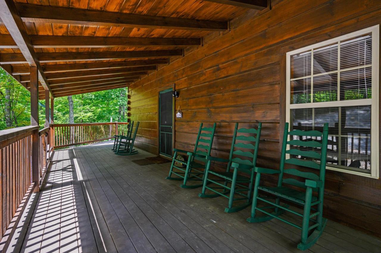 Gypsy Road - Privacy! Log Cabin With Hot Tub, Wifi, Directv And Arcade Sevierville Buitenkant foto