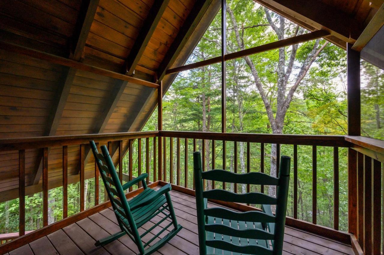 Gypsy Road - Privacy! Log Cabin With Hot Tub, Wifi, Directv And Arcade Sevierville Buitenkant foto